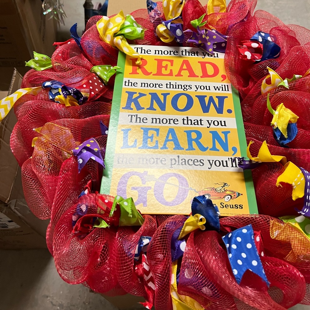 Dr Seuss wreath